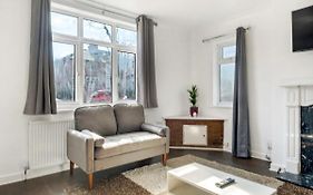Comfy Home-Vimy Road